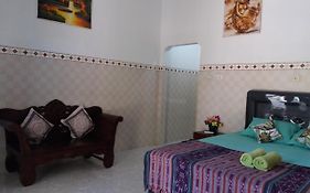 Citiz House & Hostel